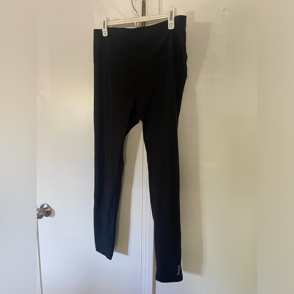 Reebok black workout leggings